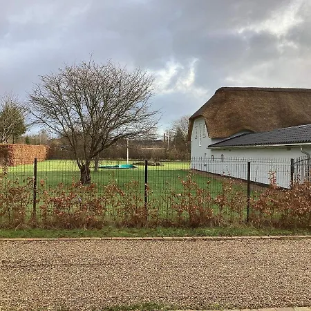 12 Person In Sonder Omme-by Traum * Omme